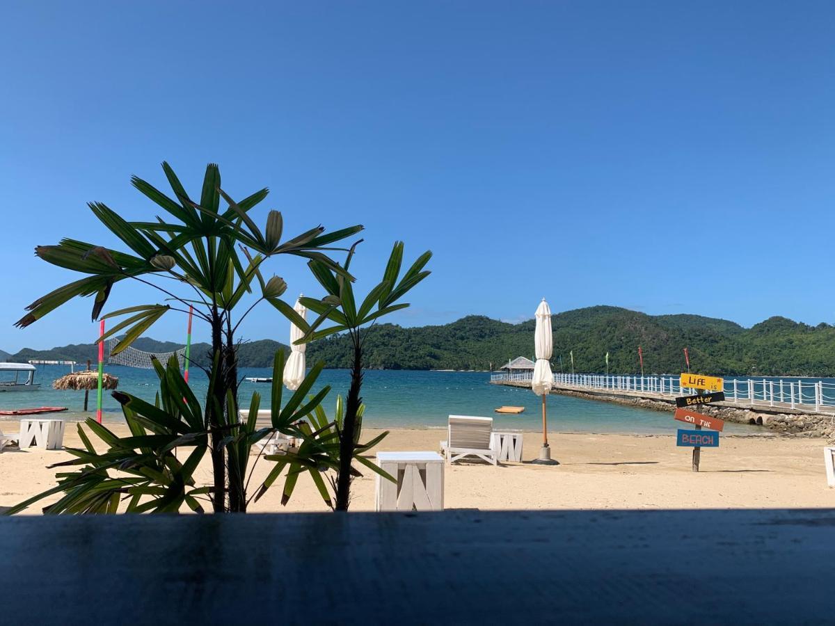 Pangulatan Beach Resort El Nido Esterno foto
